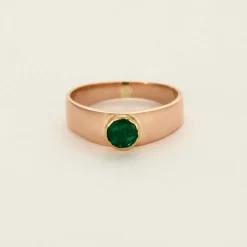 Bague jonc or rose et émeraude