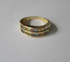 Bague jonc pierres fines multicolores or