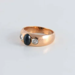 Bague Jonc Saphir cabochon Diamants