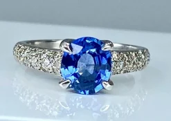 Bague jonc saphir et diamants