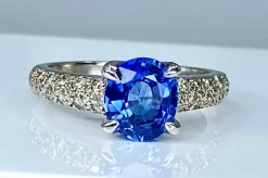 Bague jonc saphir et diamants