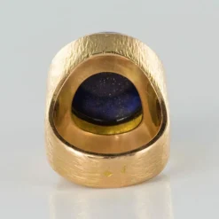 Bague lapis lazuli or jaune ciselé