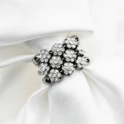 Bague maille souple en or blanc avec diamants