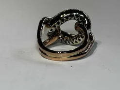 Bague maillon libre or rose, or blanc, pavée diamants