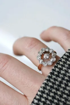 Bague marguerite ancienne diamants