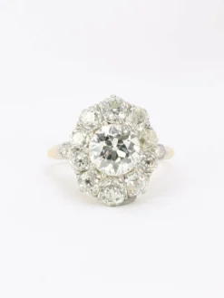 Bague marguerite ancienne diamants taille ancienne 3 carats