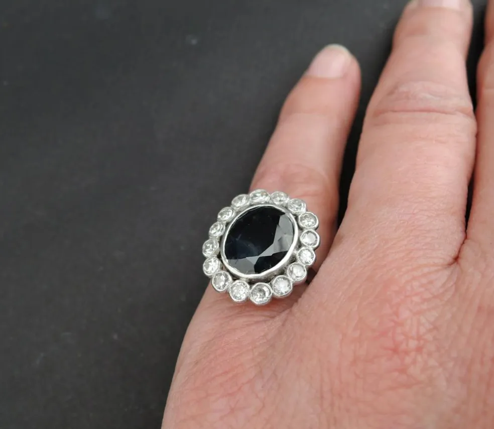 Bague Marguerite Art Déco Platine, Saphir Et Diamants