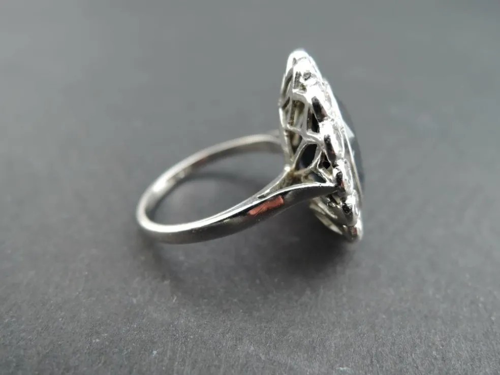 Bague Marguerite Art Déco Platine, Saphir Et Diamants