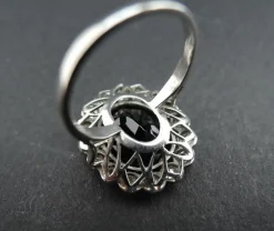 Bague Marguerite Art Déco Platine, Saphir Et Diamants