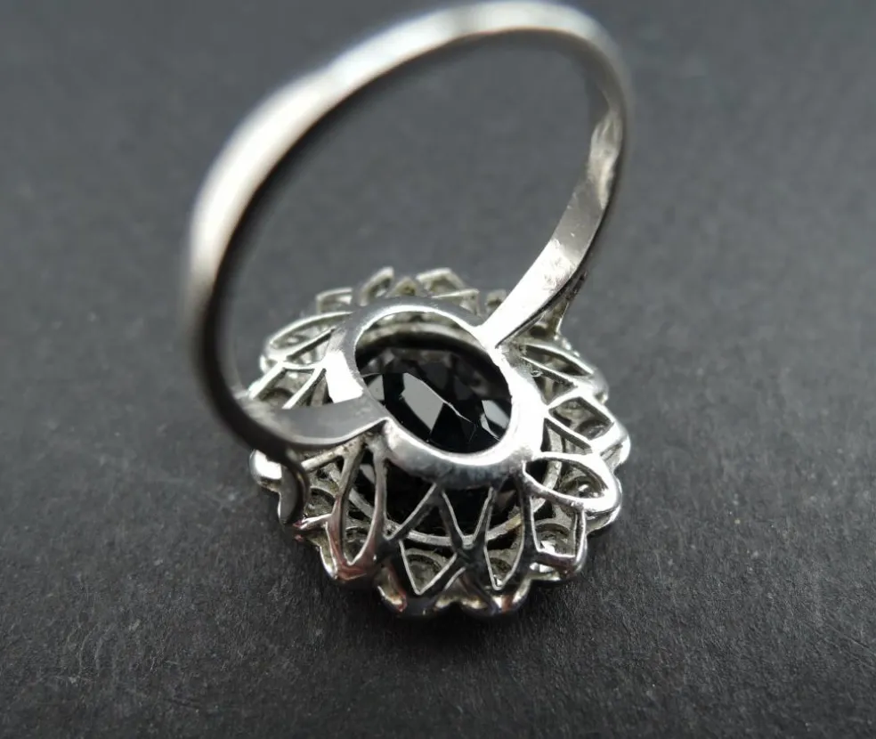 Bague Marguerite Art Déco Platine, Saphir Et Diamants