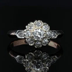 Bague marguerite de diamants taille ancienne