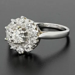 Bague marguerite diamants or blanc