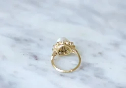 Bague Marguerite diamants et perle fine