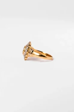 Bague Marguerite en or jaune saphir et diamants