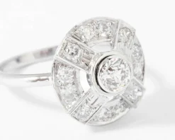 Bague marguerite en platine or gris et diamants