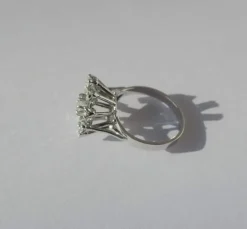 Bague marguerite fleur or blanc platine diamants