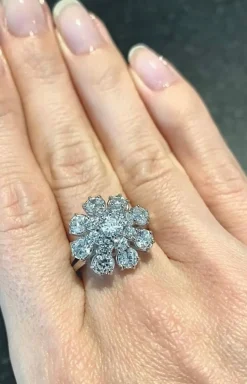 Bague marguerite or blanc diamants