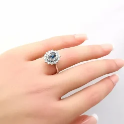 Bague marguerite or blanc saphir et diamants