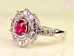 Bague marguerite or blanc rubis et diamants