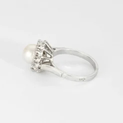 Bague Marguerite or blanc, perle et diamants