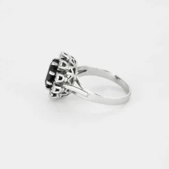 Bague marguerite or blanc, saphir et diamants