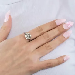 Bague marguerite or blanc et diamant