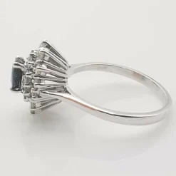Bague marguerite or blanc saphir et diamants