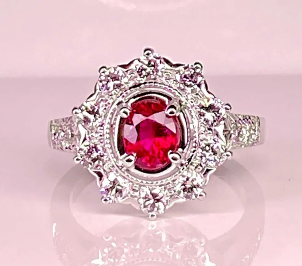 Bague marguerite or blanc rubis et diamants