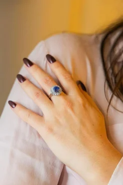 Bague Marguerite Or blanc Saphir