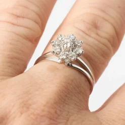 Bague marguerite or gris diamants