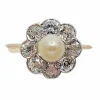 Bague marguerite or jaune et platine, perle et diamants (circa 1900)