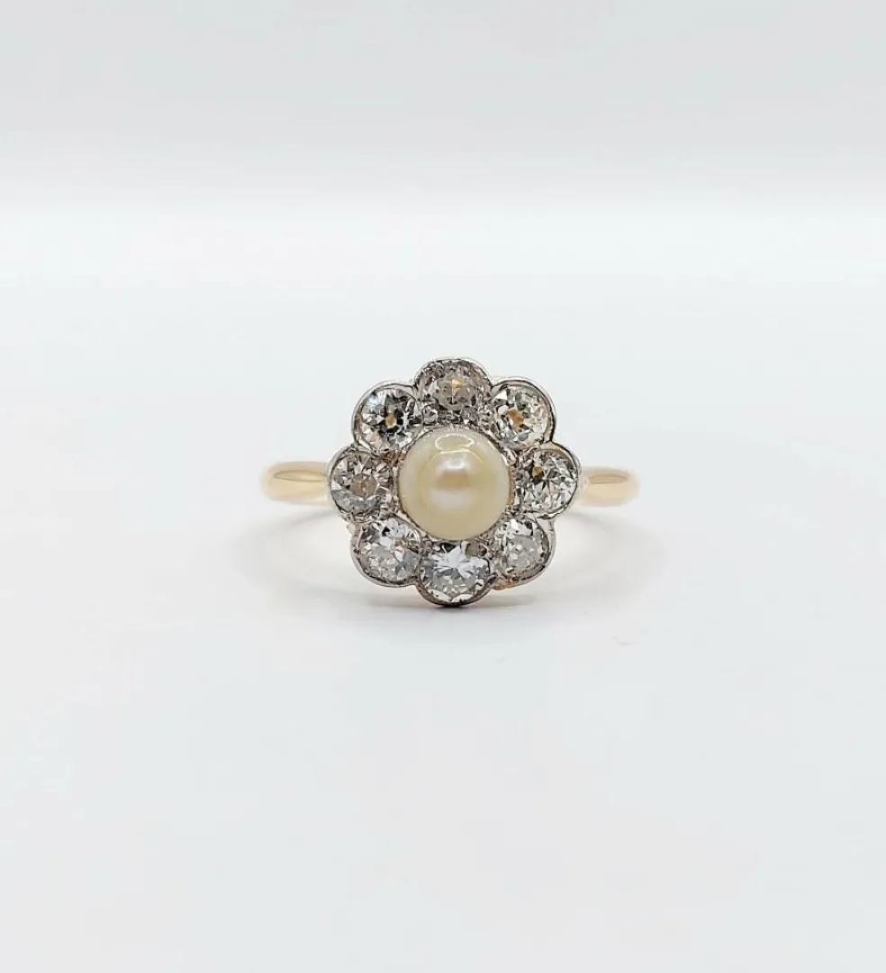 Bague marguerite or jaune et platine, perle et diamants (circa 1900)