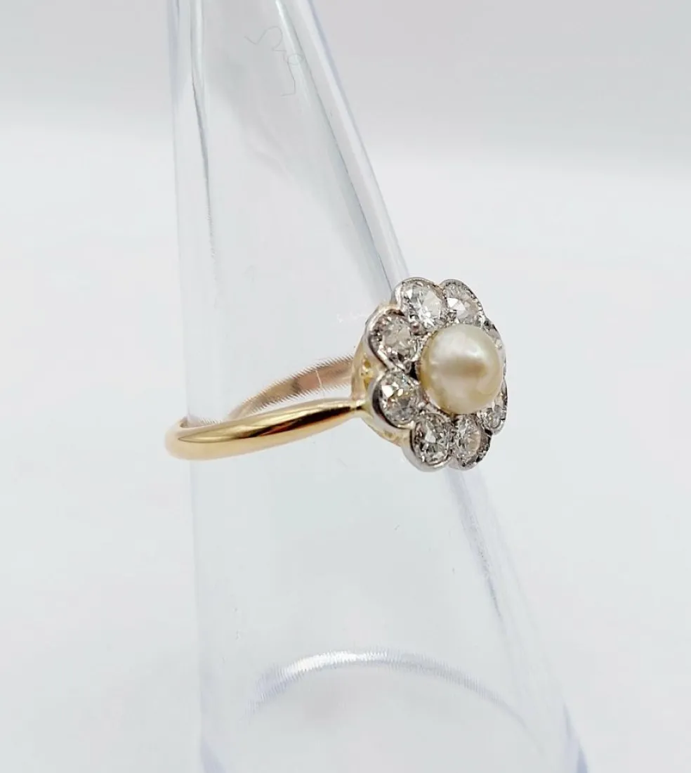 Bague marguerite or jaune et platine, perle et diamants (circa 1900)