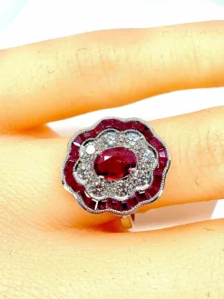 Bague marguerite Or Rubis Diamants
