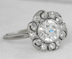Bague marguerite platine et brillant Art Déco