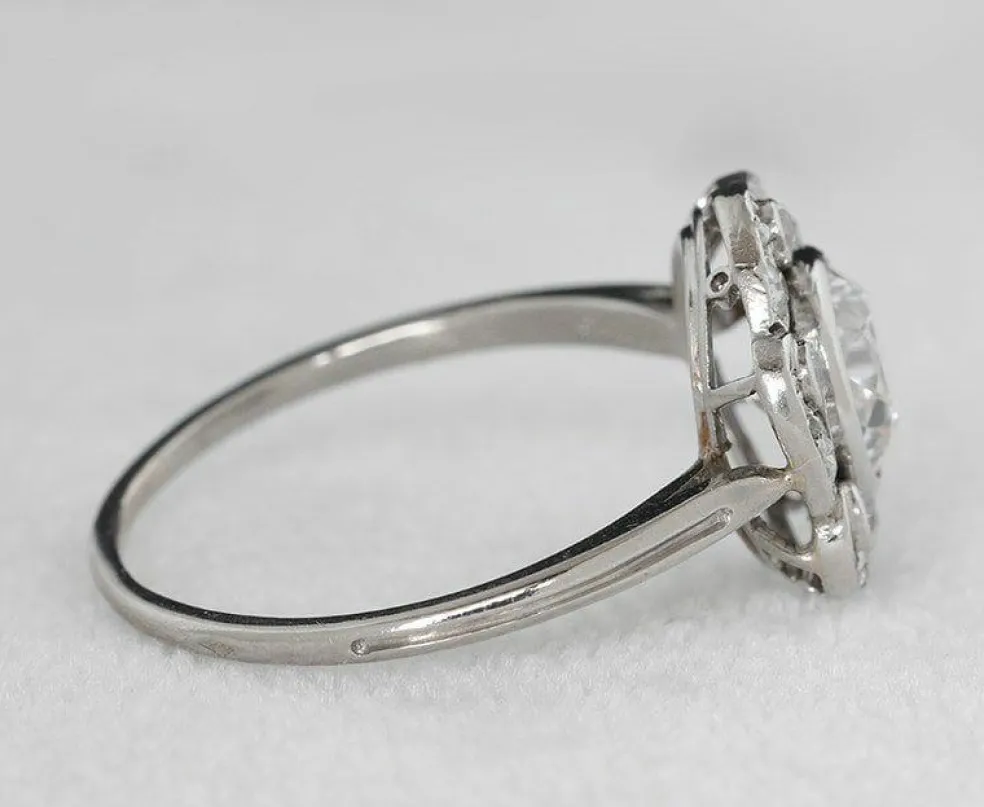 Bague marguerite platine et brillant Art Déco
