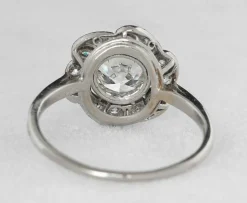 Bague marguerite platine et brillant Art Déco