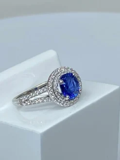 Bague marguerite ronde saphir et diamants