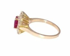 Bague Marguerite Rubis Birman Diamants Or jaune