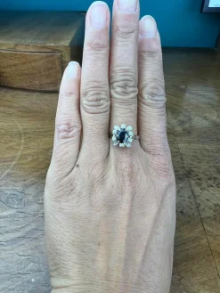 bague marguerite saphir or blanc