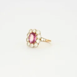 Bague marguerite saphir rose en or jaune et platine