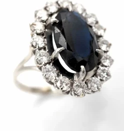 Bague Marguerite saphirs et diamants or blanc