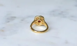 Bague Marguerite spinelle entourage diamants