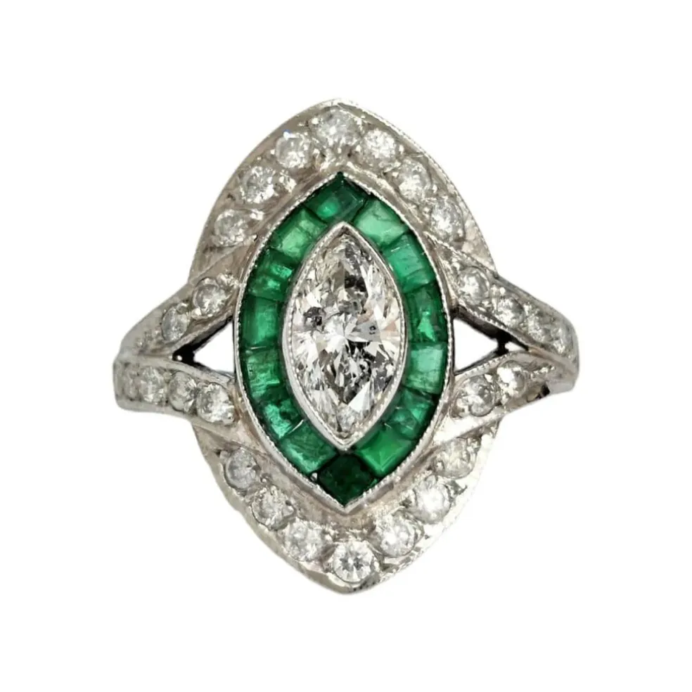 Bague marquise Art Déco émeraudes diamants