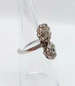 Bague marquise art deco Platine formant deux marguerites de diamant taille ancienne