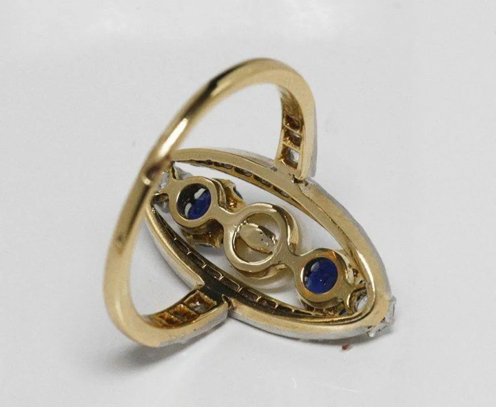 Bague marquise Belle Epoque, diamant, saphirs et perle fine