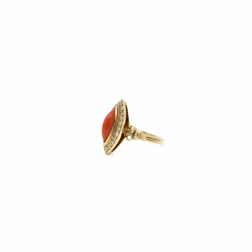Bague marquise corail diamants