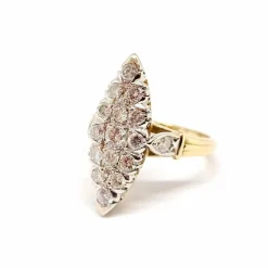 Bague marquise deux ors, diamants