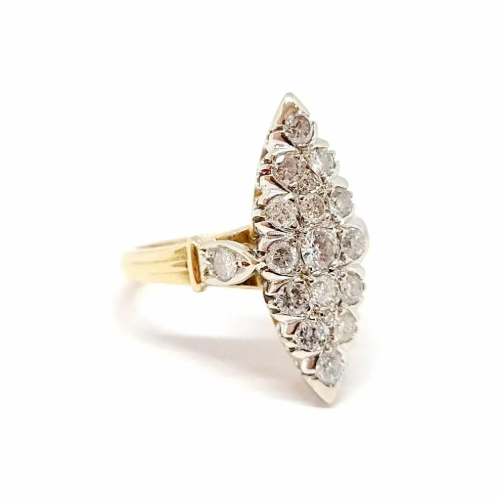 Bague marquise deux ors, diamants