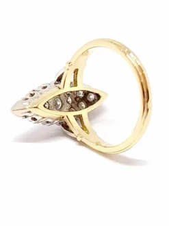 Bague marquise deux ors, diamants